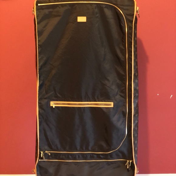 COPY - Authentic LV Monogram Garment Travel Bag - Picture 5 of 11